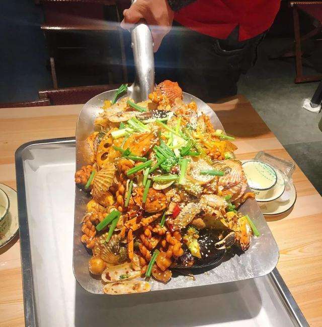 高平手抓海鲜加盟